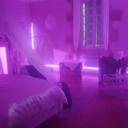 Chambre Boheme Avec Balneo Miramont-D'astarac Ngoại thất bức ảnh